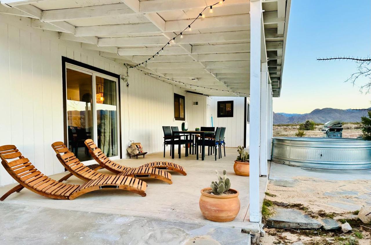 Ravens Nest Ranch, Fire Pit , Views, Near Jt Park! Villa Joshua Tree Exterior photo